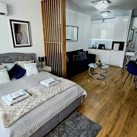 Crystal Baltic 222 *