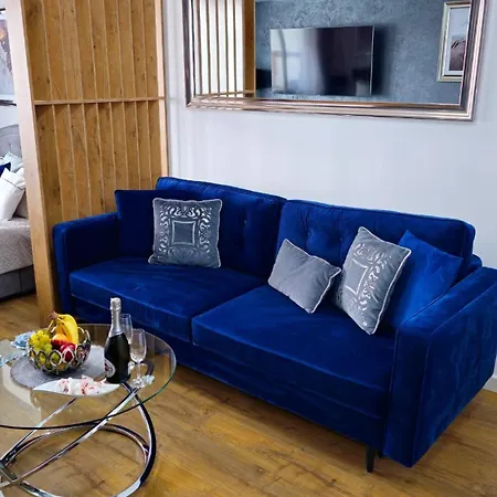 Apartment Crystal Baltic 222 *